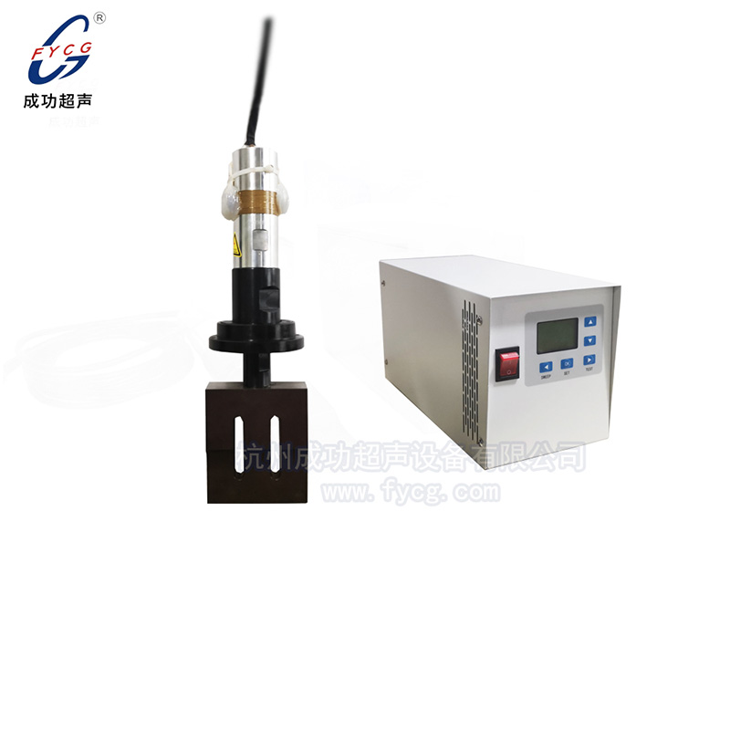 無紡布（口罩）焊接整機(jī)